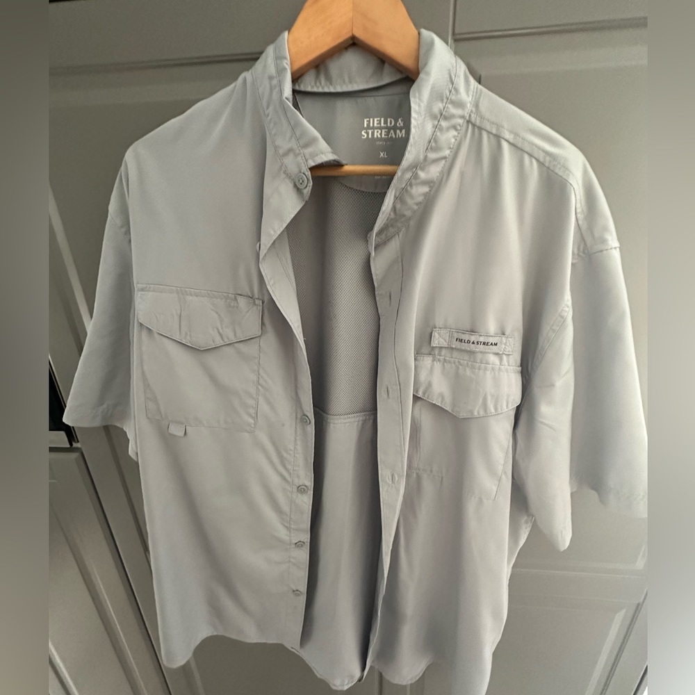 Field & steam short sleeve short size Xl